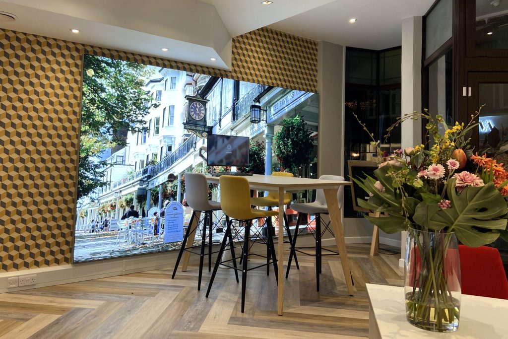 Meating area with feature wall.